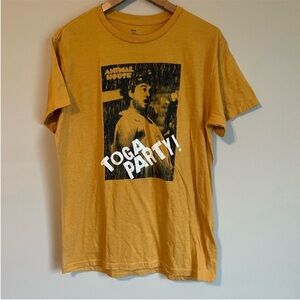 Gap Men's Animal House- Toga Party Golden Short Sleeve Graphic T shirt Large